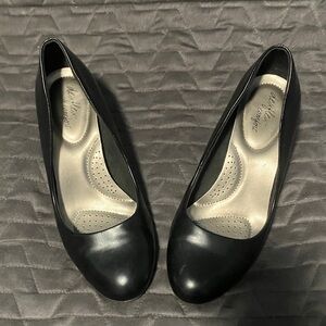 Dexflex Comfort Black Women's Flats